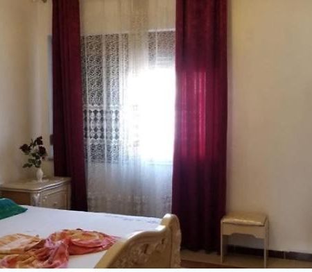 Port Side Rooms Durrës Eksteriør bilde
